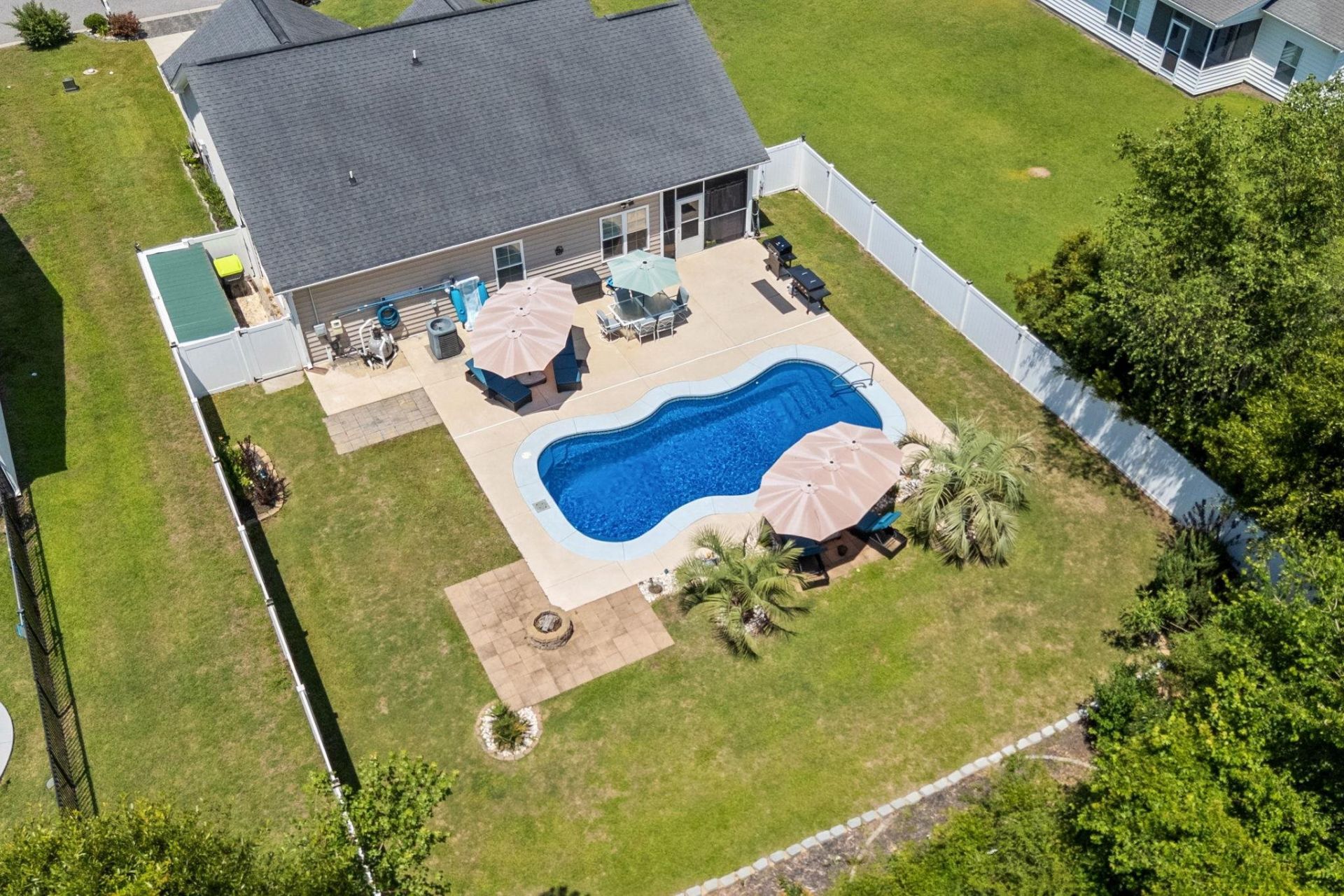 205 Maple Oak Dr.  Photo 47