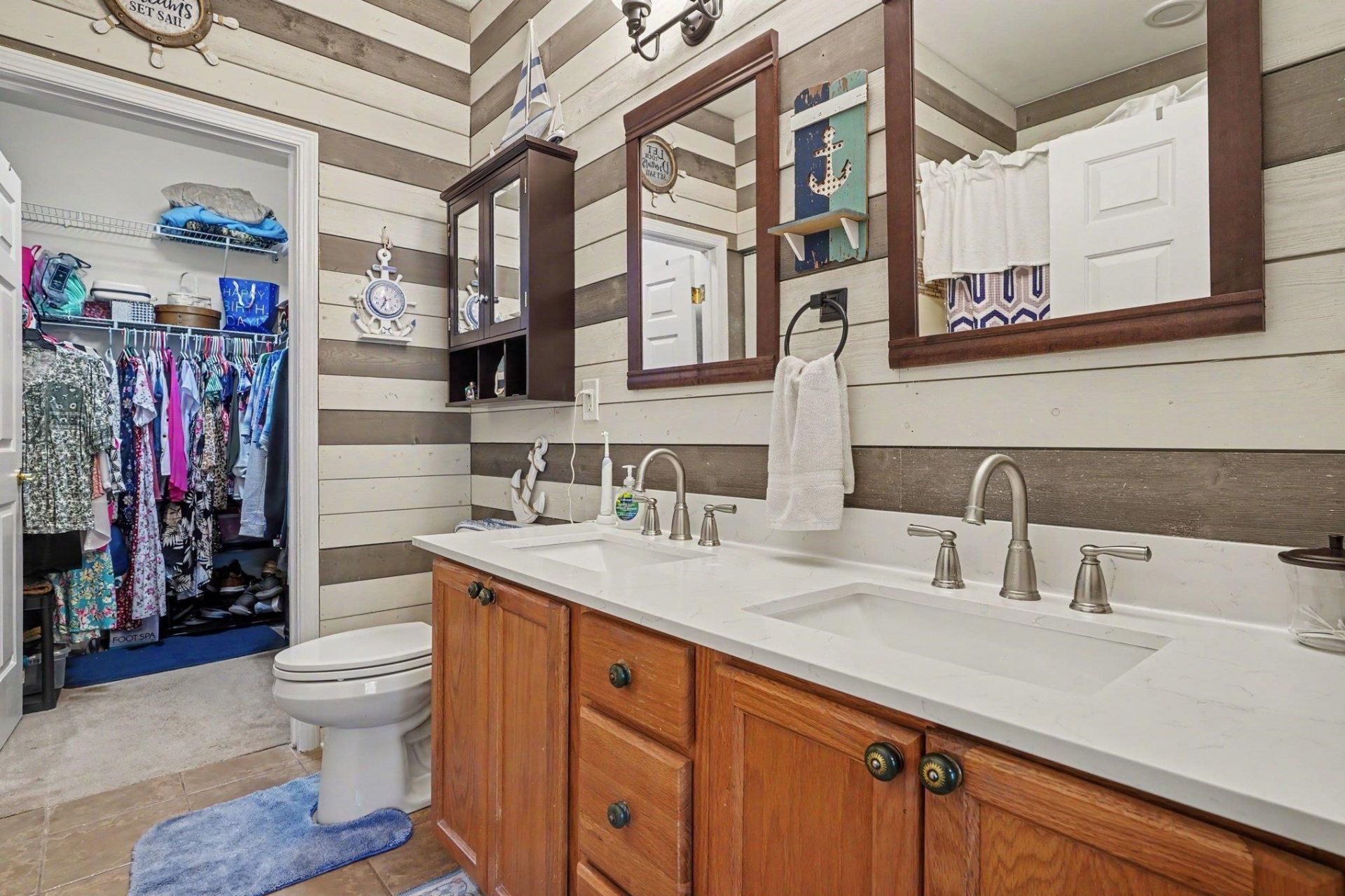 296 Connemara Dr. Photo 13