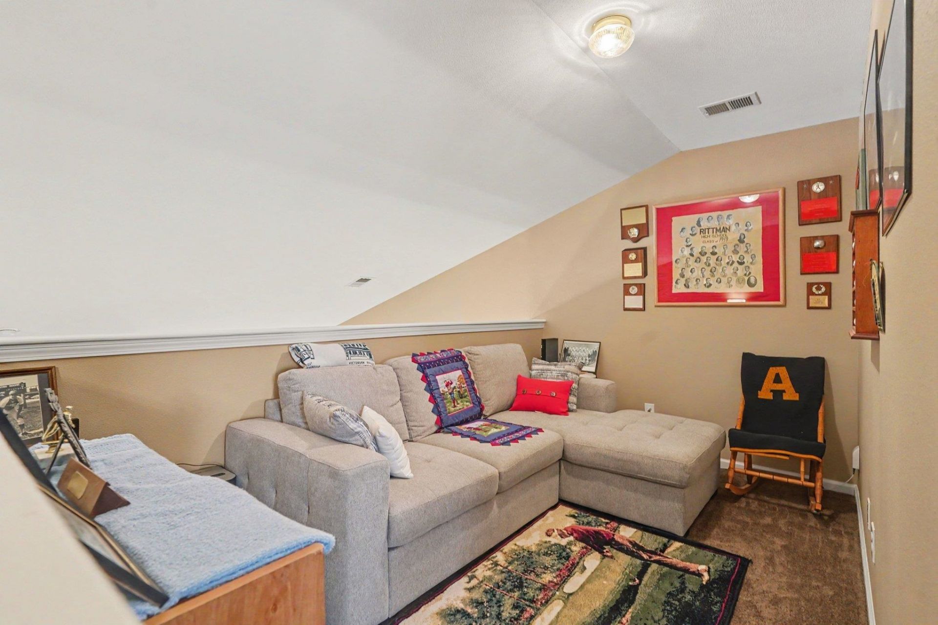 296 Connemara Dr. Photo 17