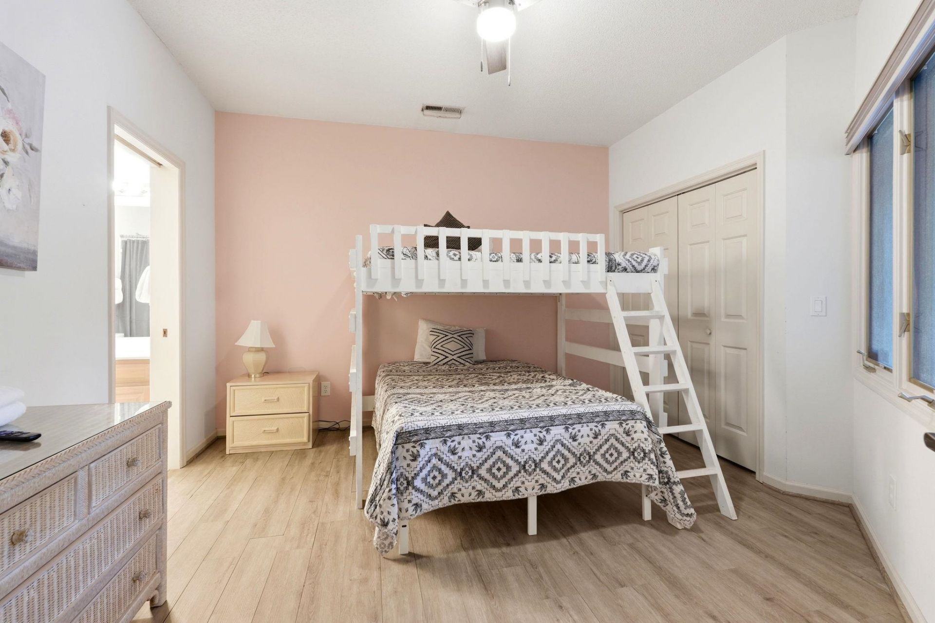 1221 Tidewater Dr.  Photo 15