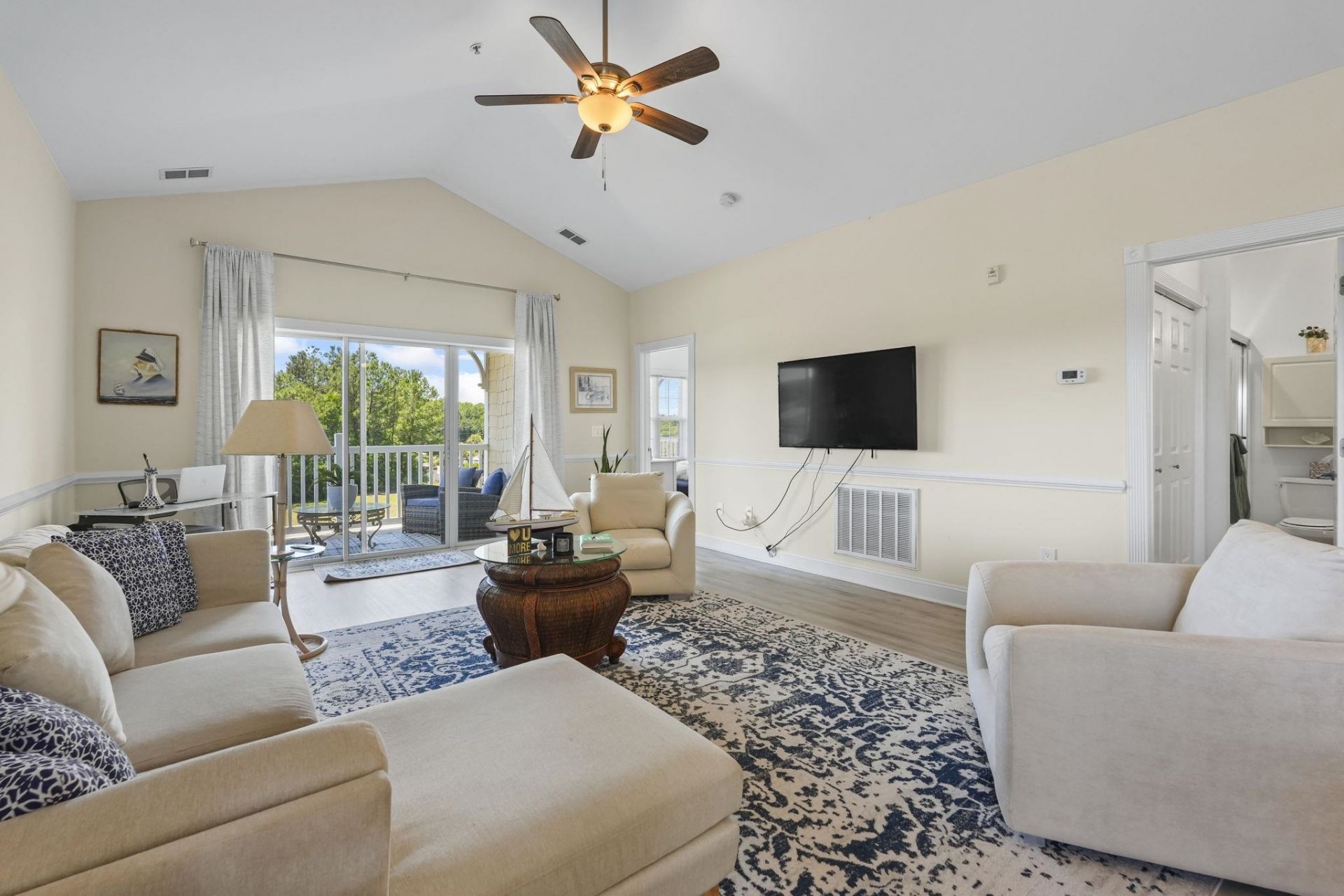 110 South Shore Blvd.  Photo 11