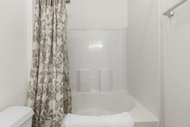 6010 Windsor Green Way  Photo 24