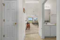 6010 Windsor Green Way  photo 4