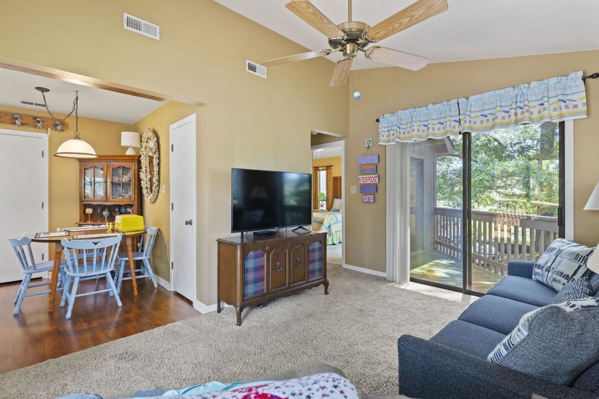752 Tall Oaks Ct.  Photo 14