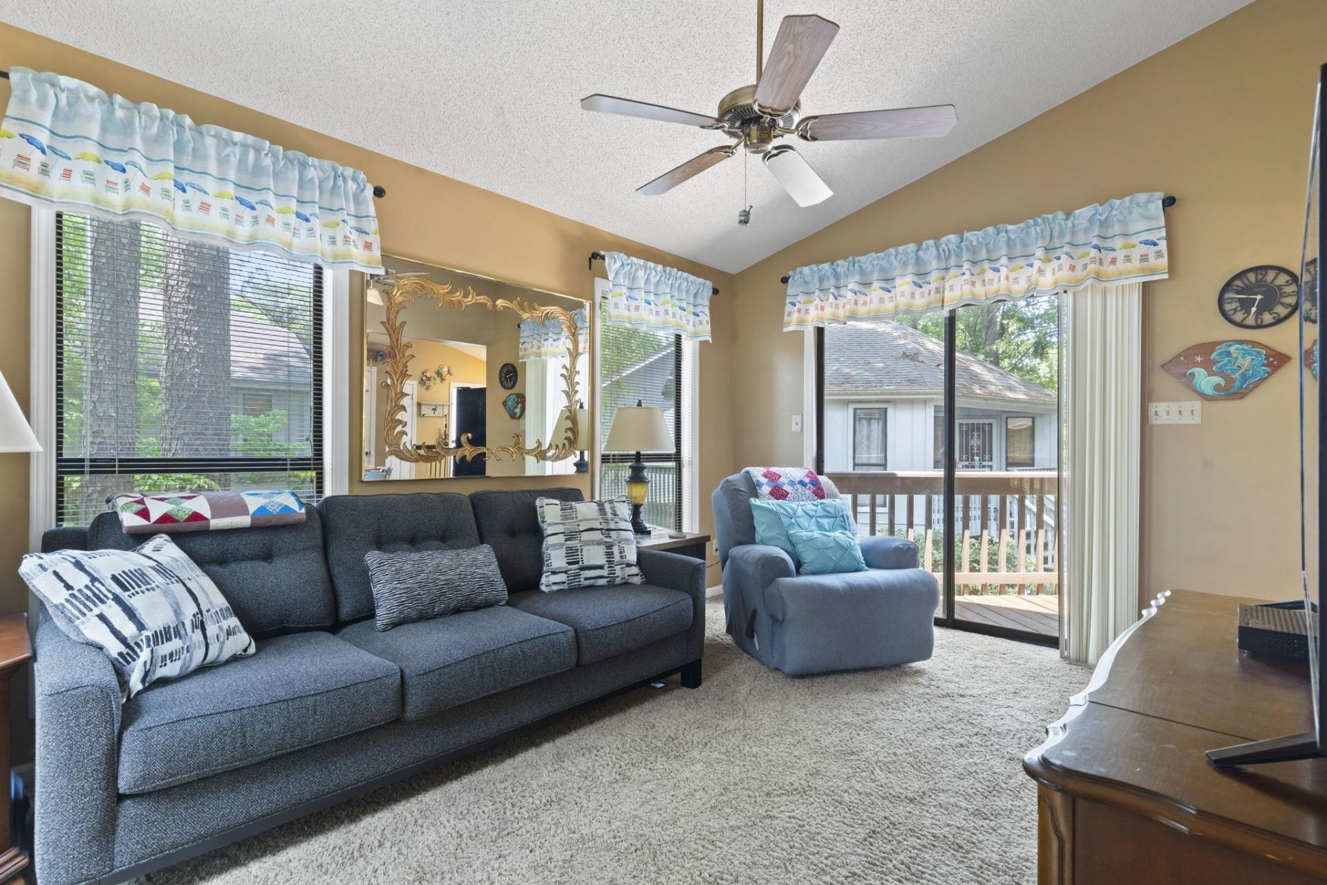752 Tall Oaks Ct.  Photo 15