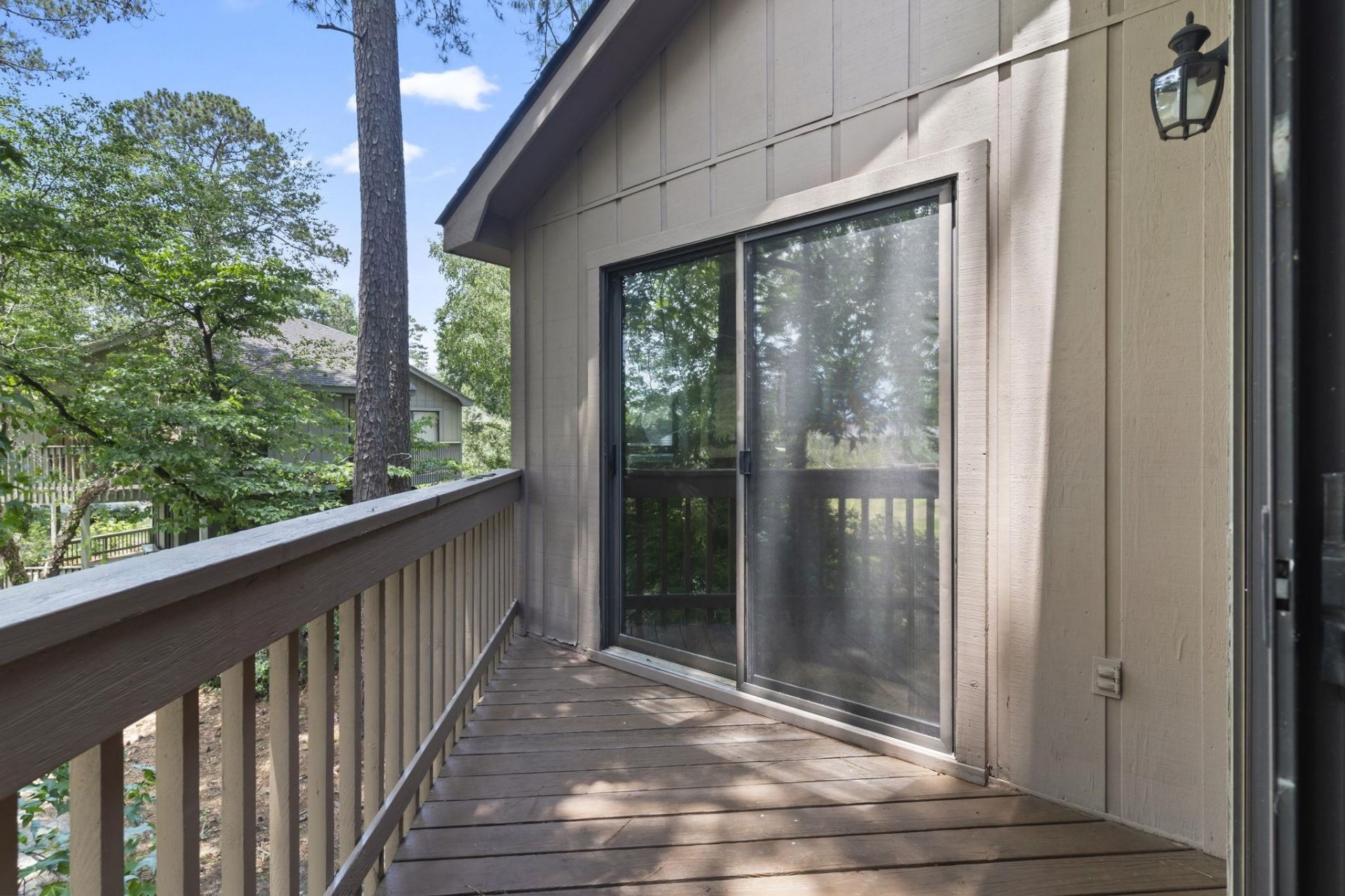 752 Tall Oaks Ct.  Photo 18