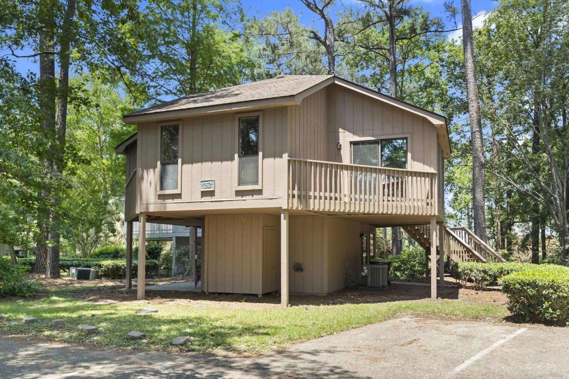 752 Tall Oaks Ct.  Photo 40