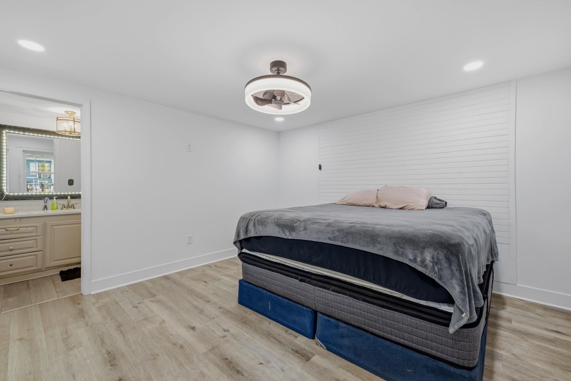 391 Di-cindy Ln. Photo 29