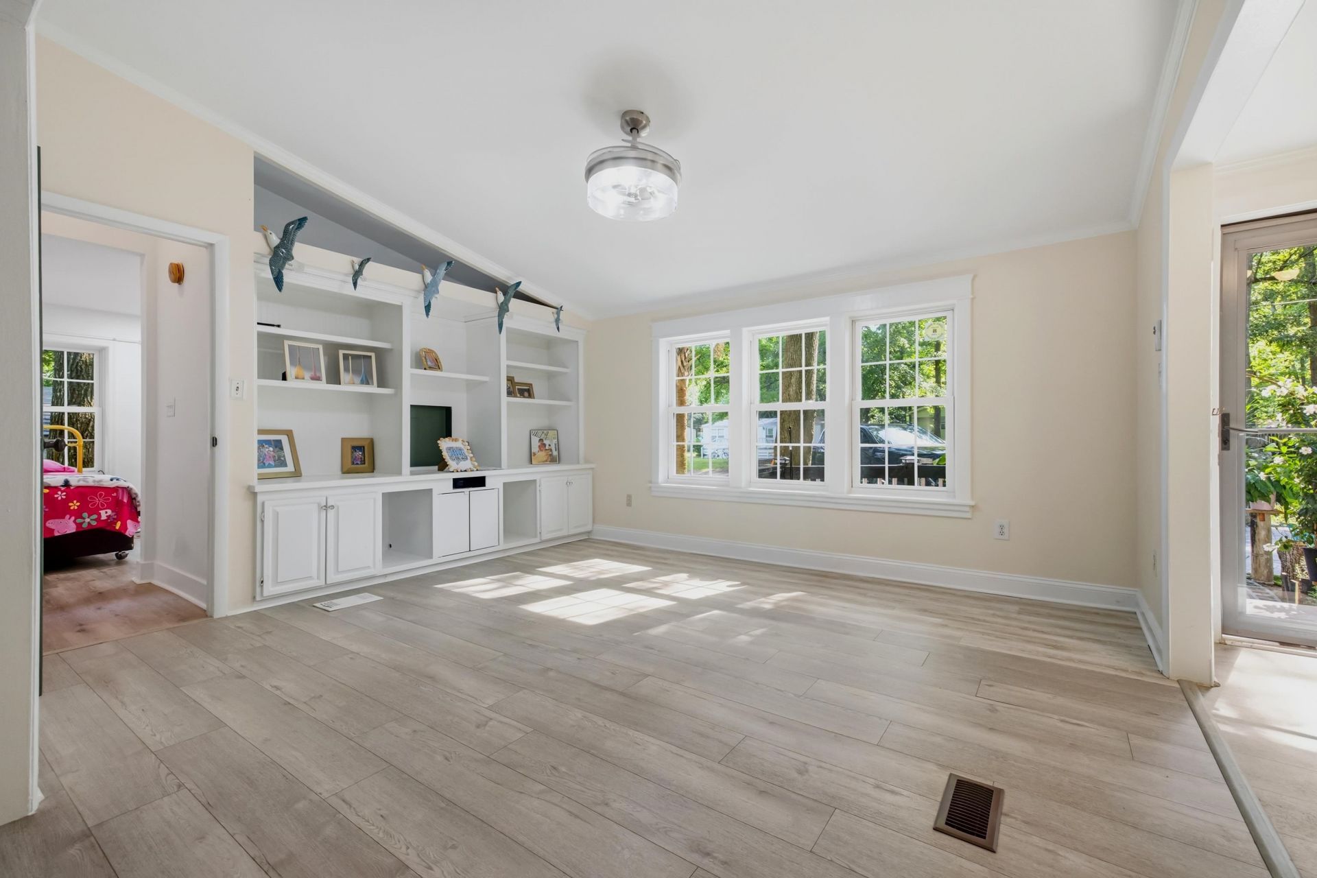 391 Di-cindy Ln. Photo 31