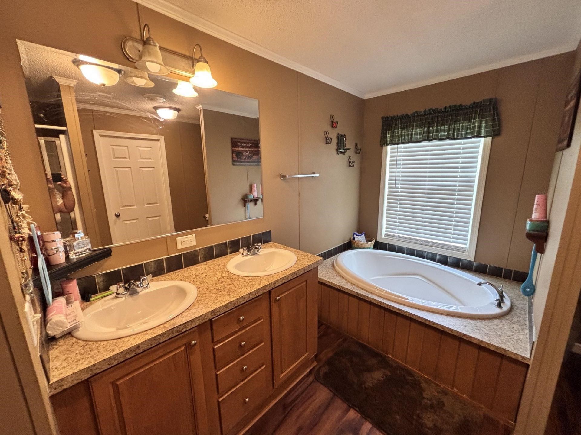 2550 W Highway 38  Photo 18