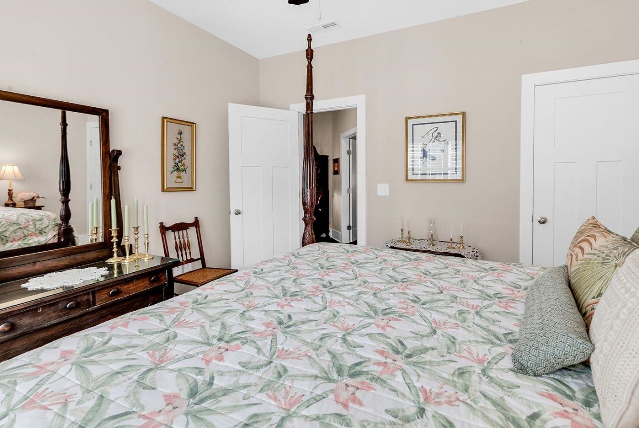 326 Bahama Dr. Photo 33
