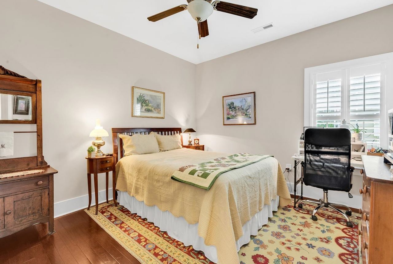 326 Bahama Dr. Photo 34