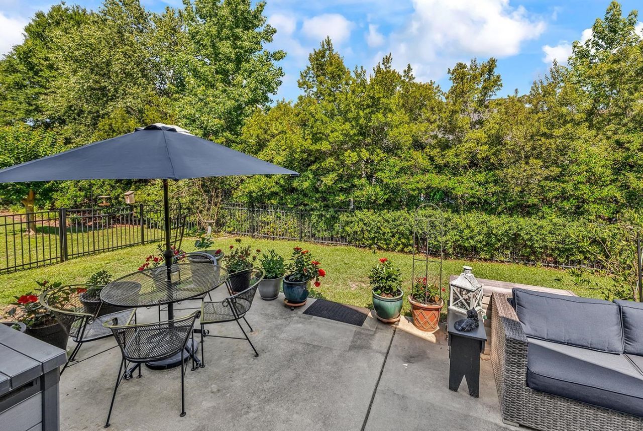 326 Bahama Dr. Photo 38