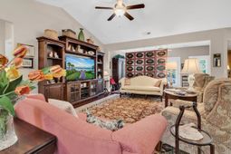 326 Bahama Dr. photo 4