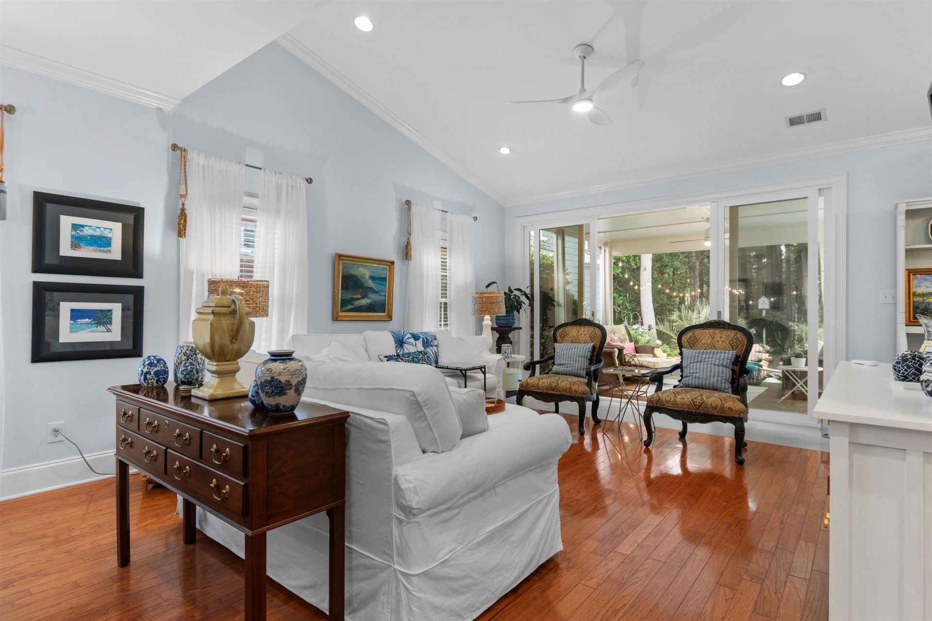 115 Beaufain Ct.  Photo 5