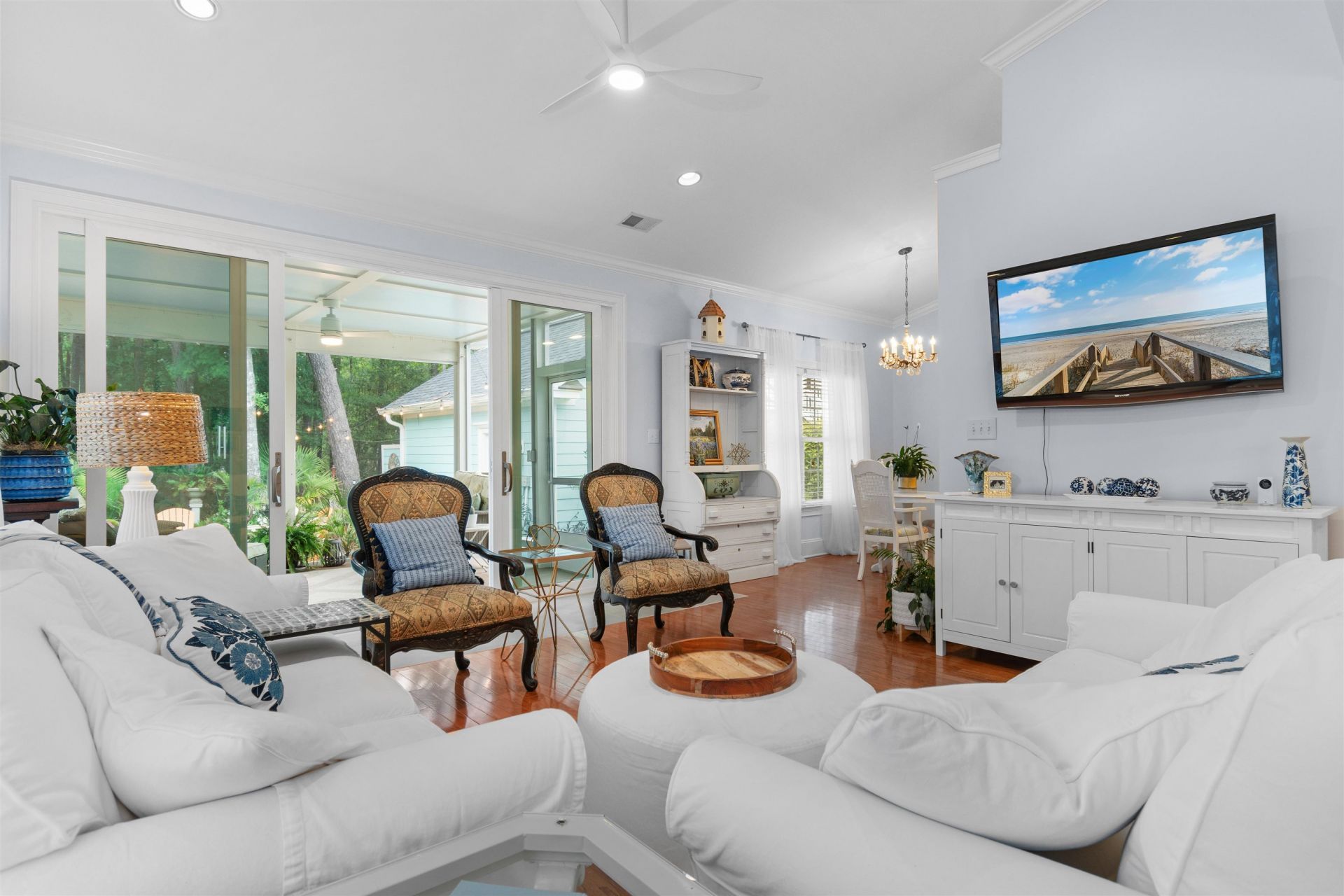 115 Beaufain Ct.  Photo 6