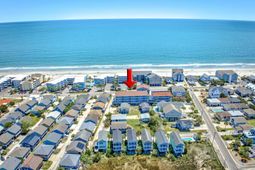 627 N Waccamaw Dr. photo 4
