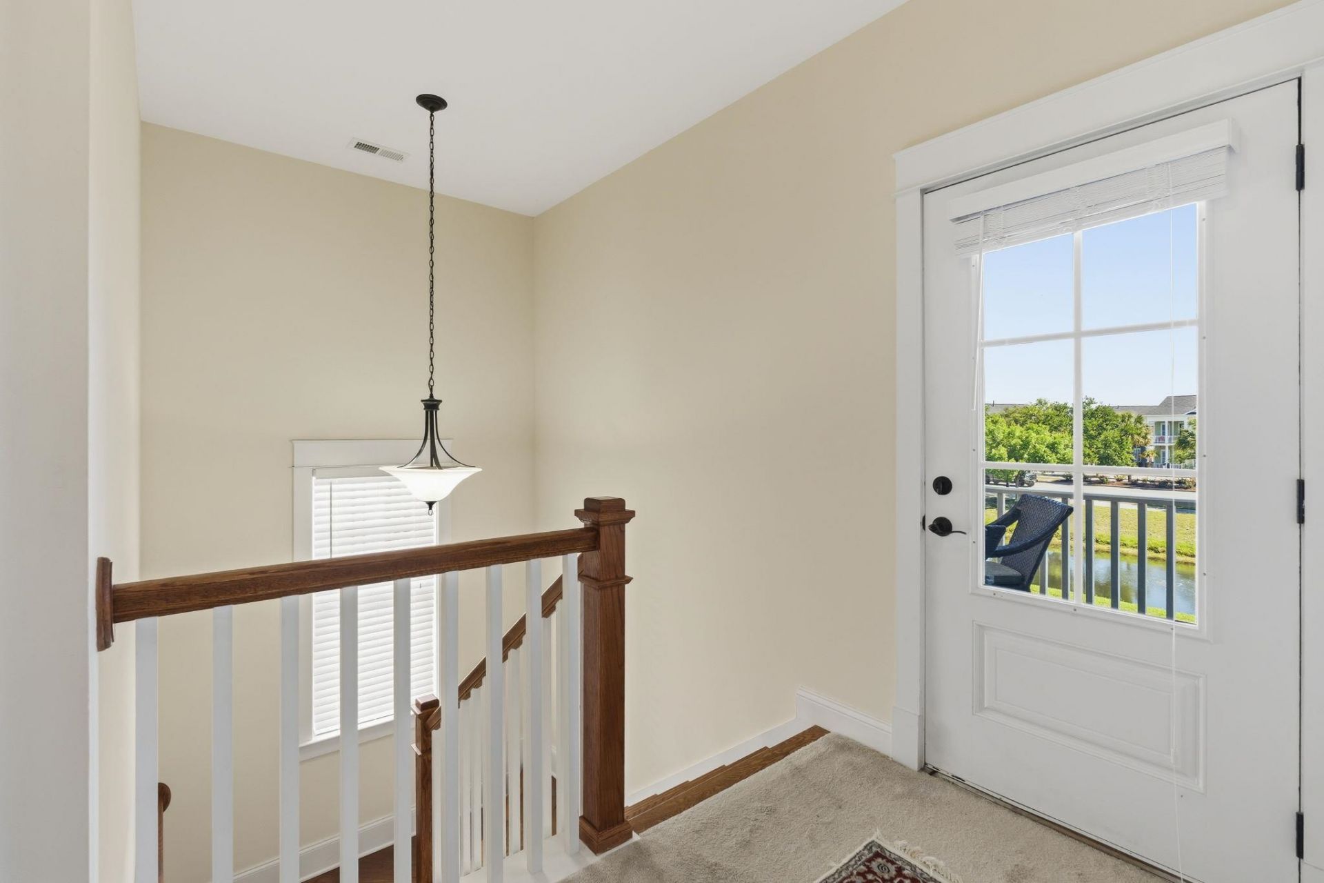 885 Peterson St.  Photo 30