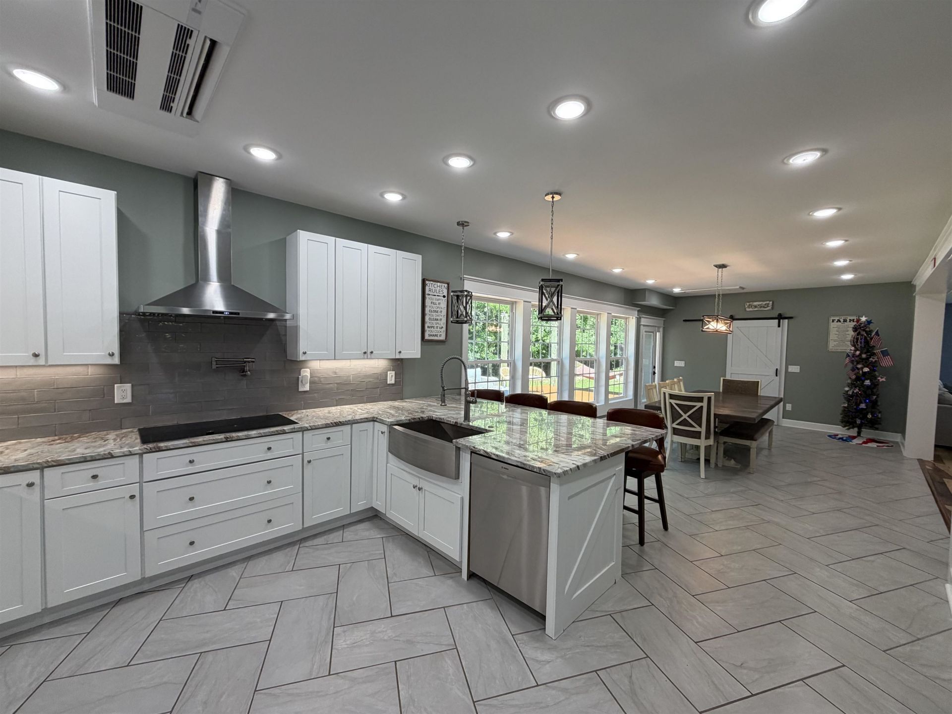 1407 Lees Landing Circle  Photo 10