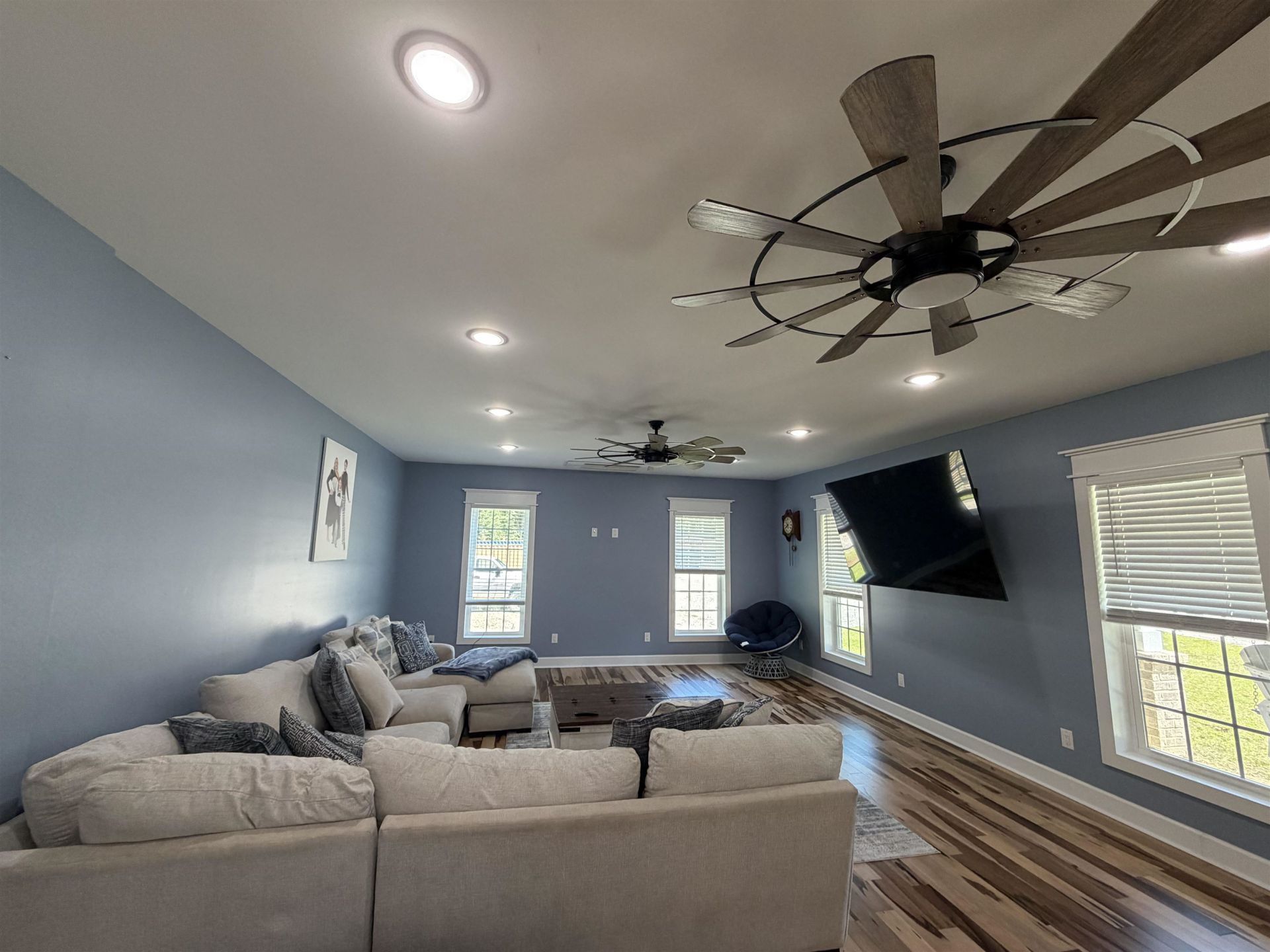 1407 Lees Landing Circle  Photo 17