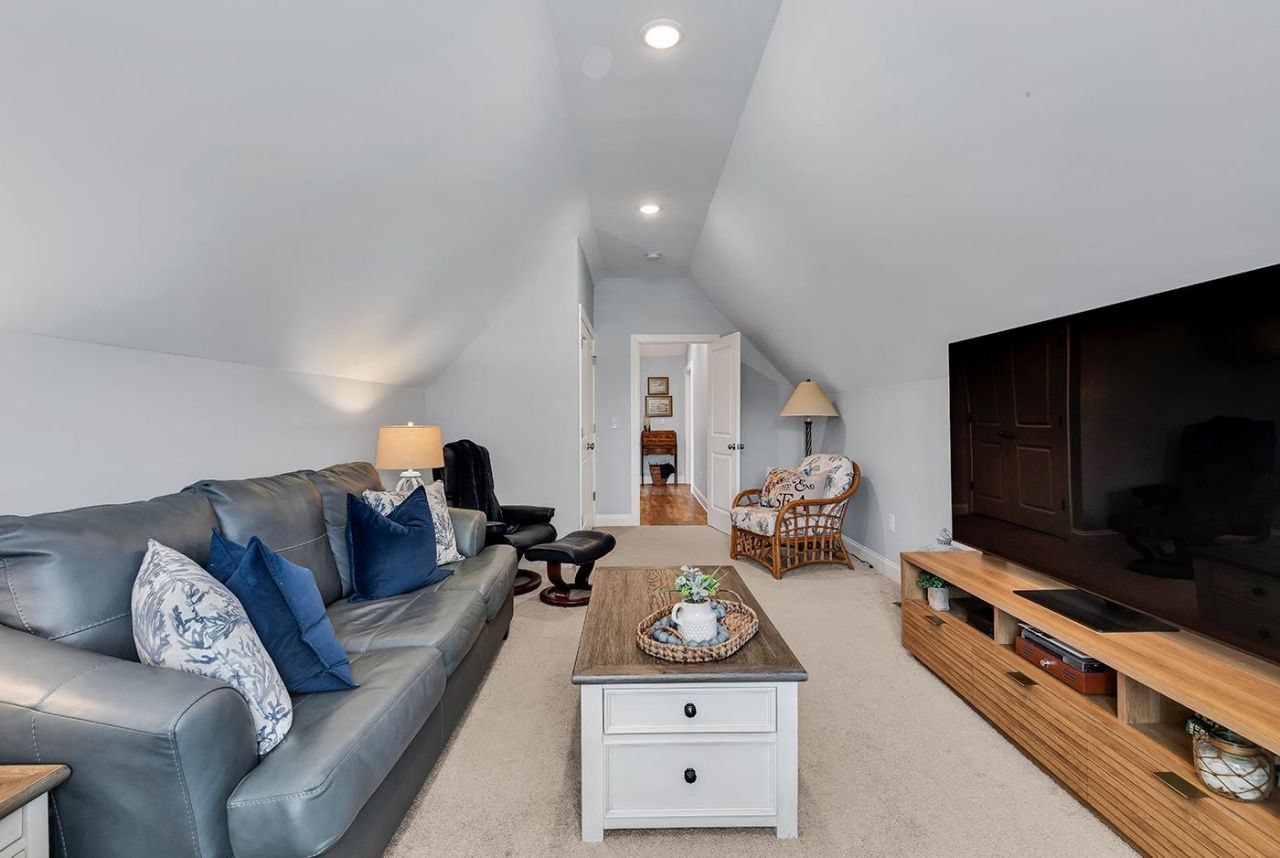 258 Rivers Edge Dr.  Photo 31