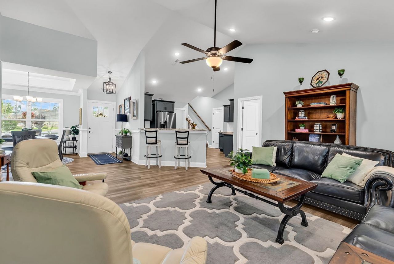 210 Rivers Edge Dr. Photo 10
