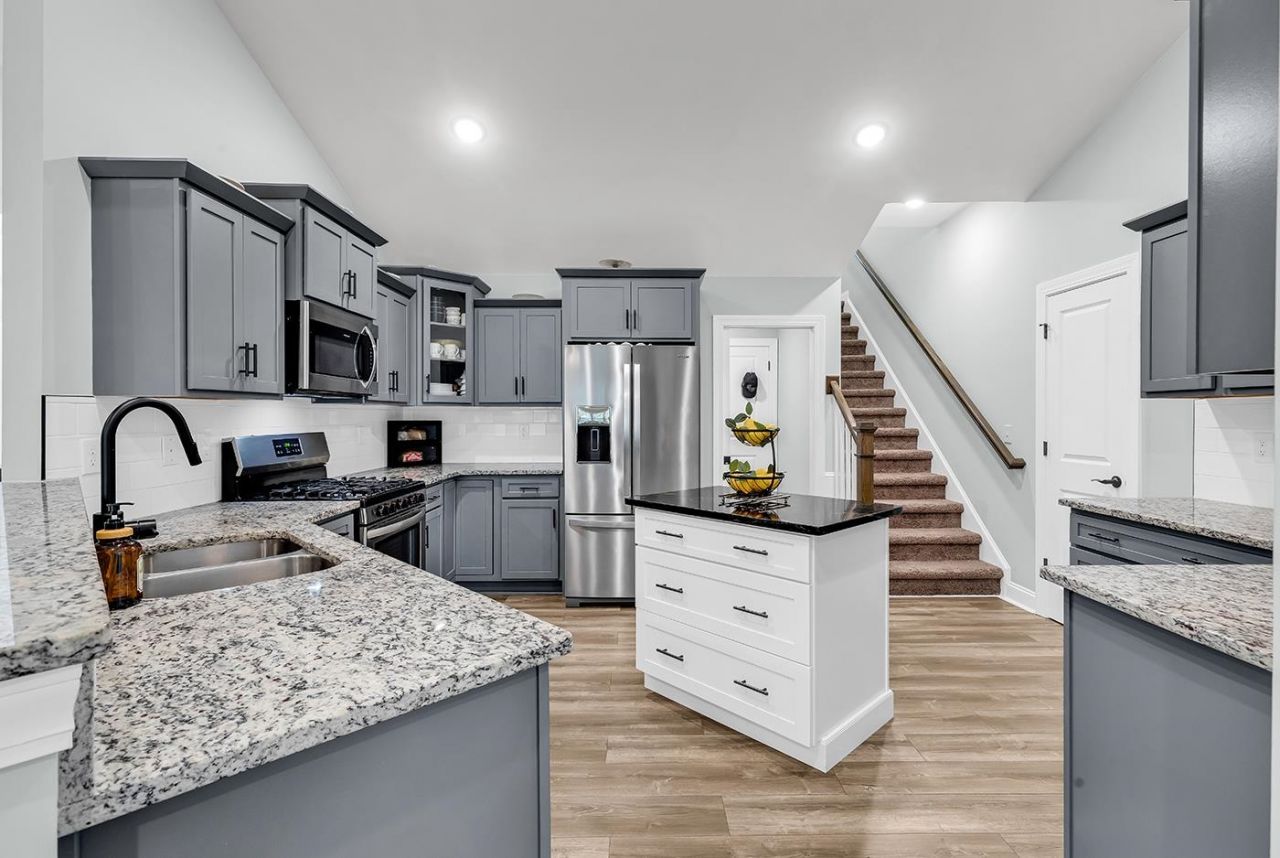 210 Rivers Edge Dr. Photo 14