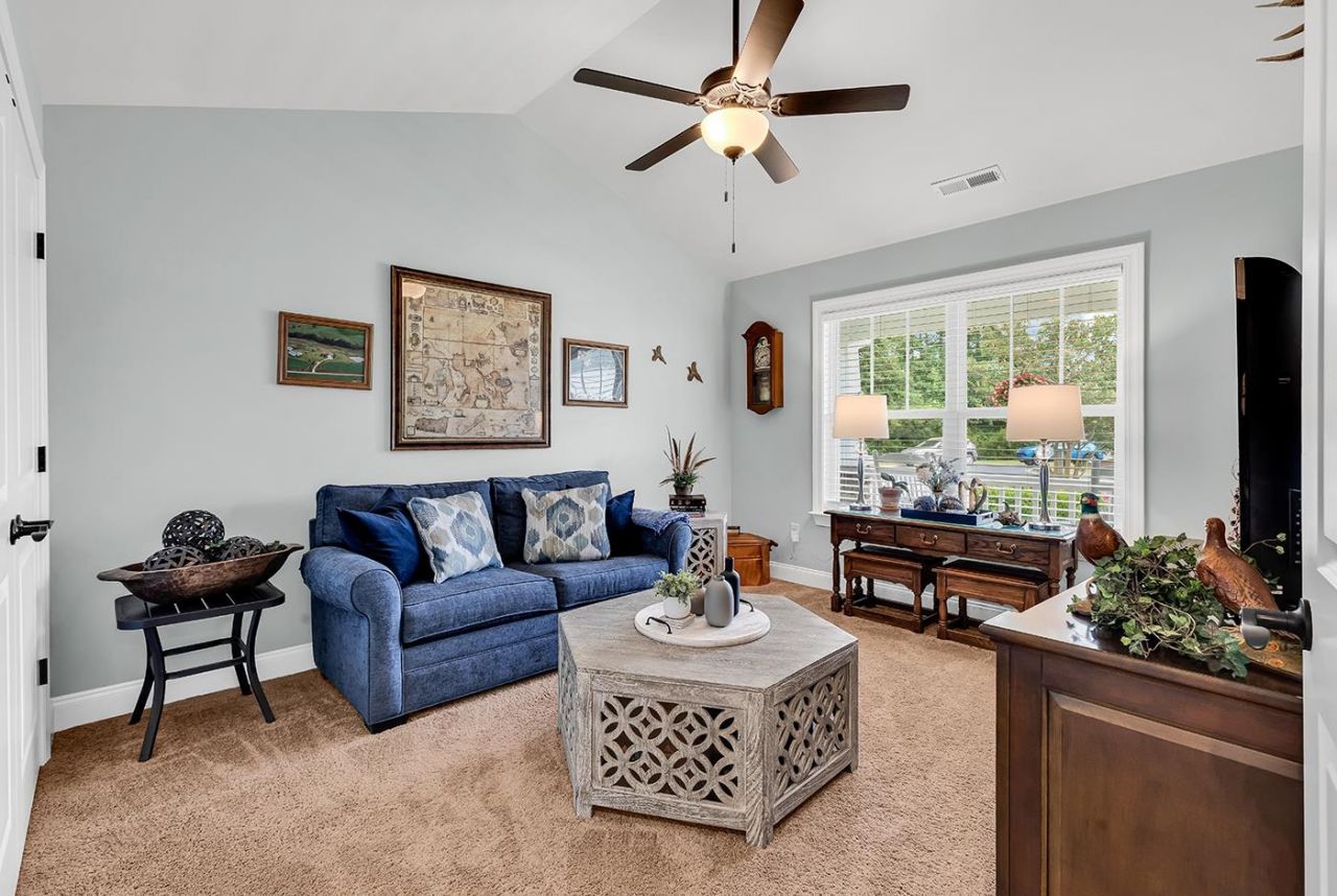 210 Rivers Edge Dr. Photo 25