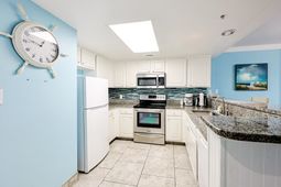 201 N 74th Ave.  photo 4