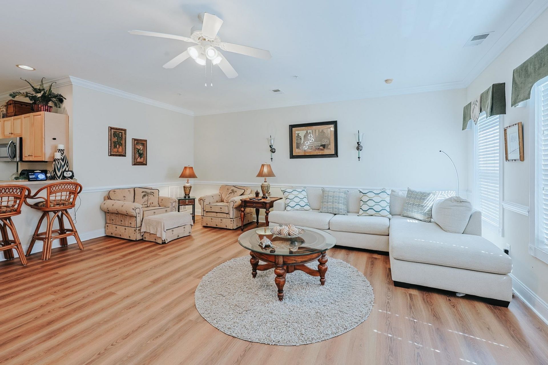4880 Dahlia Ct. Photo 3
