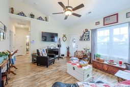 156 Oak Crest Circle  photo 4