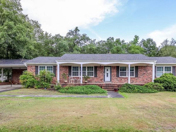 1872 E Marion St., Georgetown, SC 29440