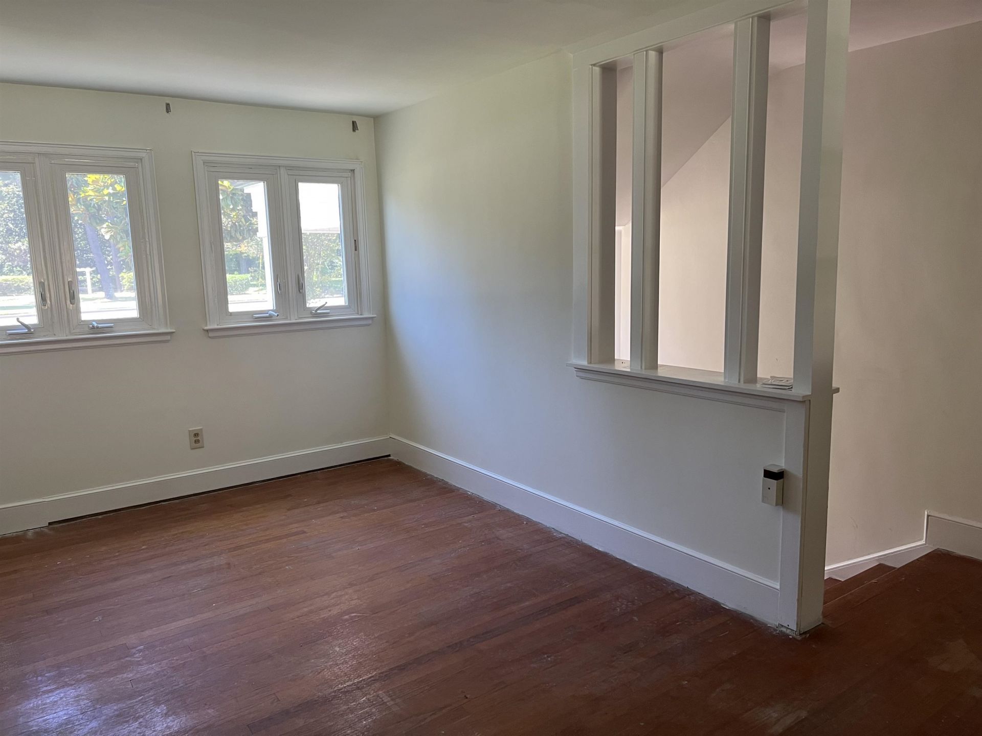 5619 Main St.  Photo 12