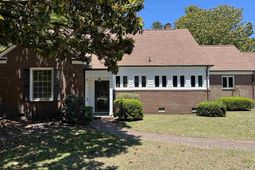 5619 Main St.  photo 4