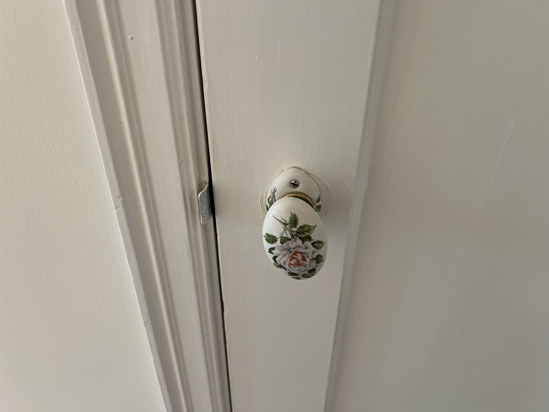 5619 Main St.  Photo 45