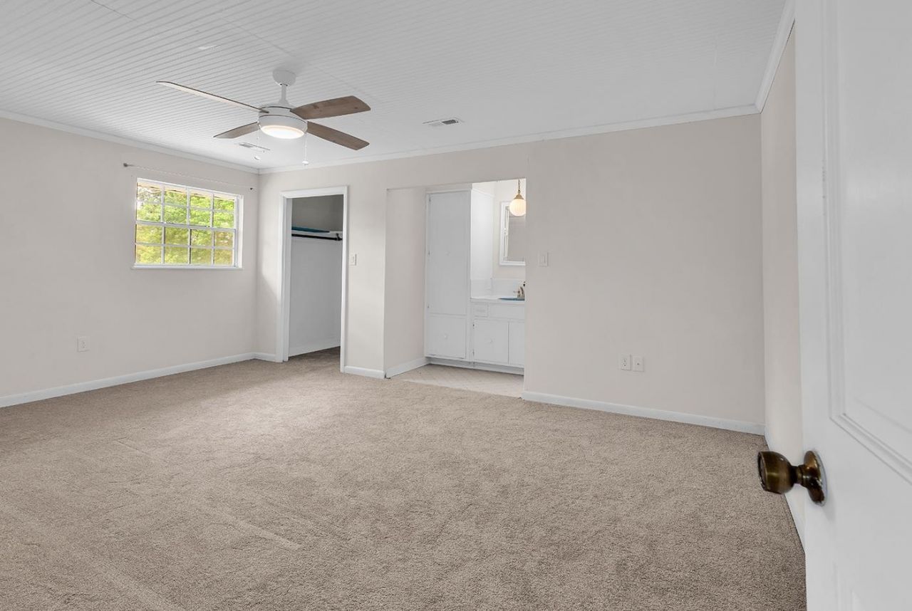 356 Lakewood Ave. Photo 23