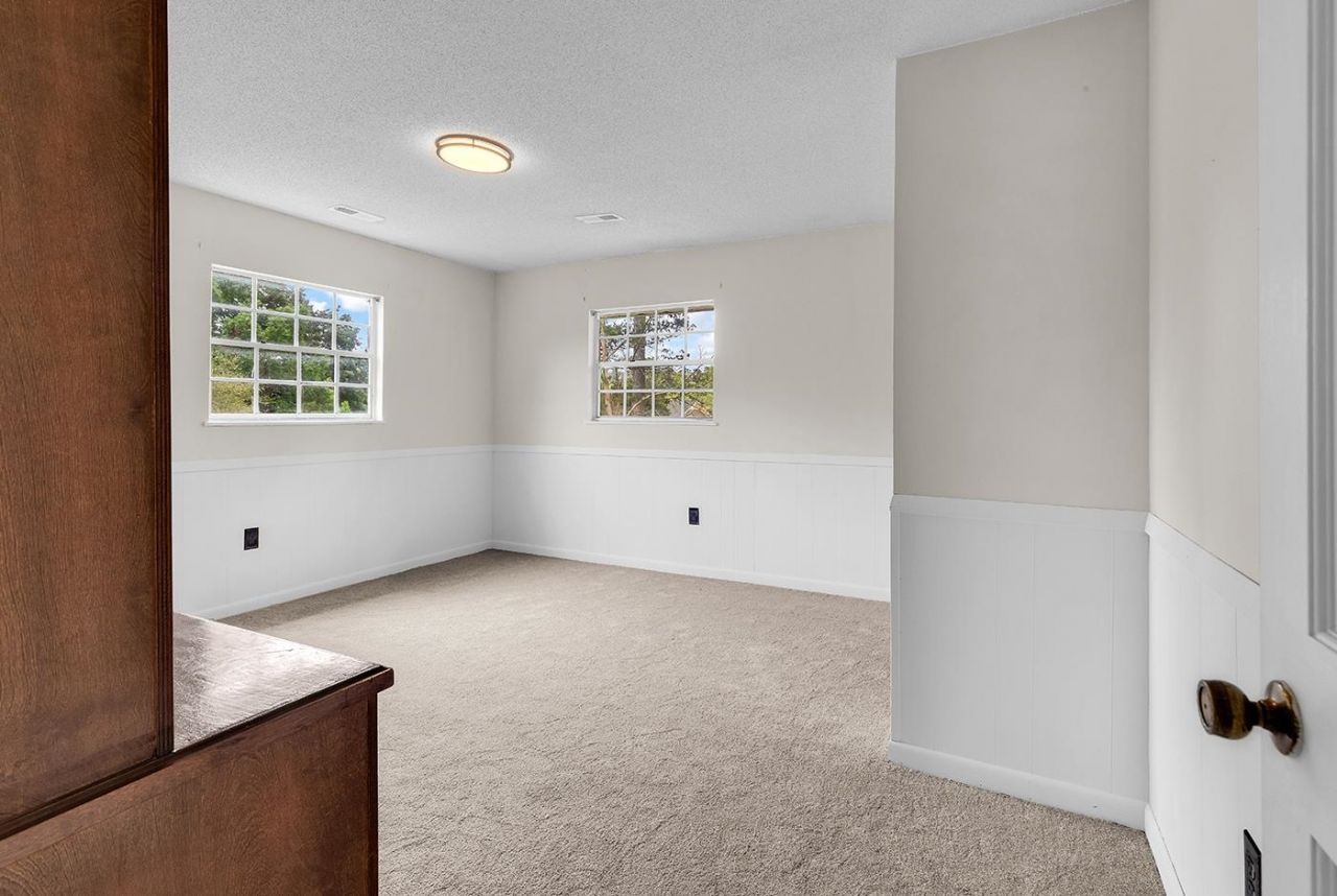 356 Lakewood Ave. Photo 29