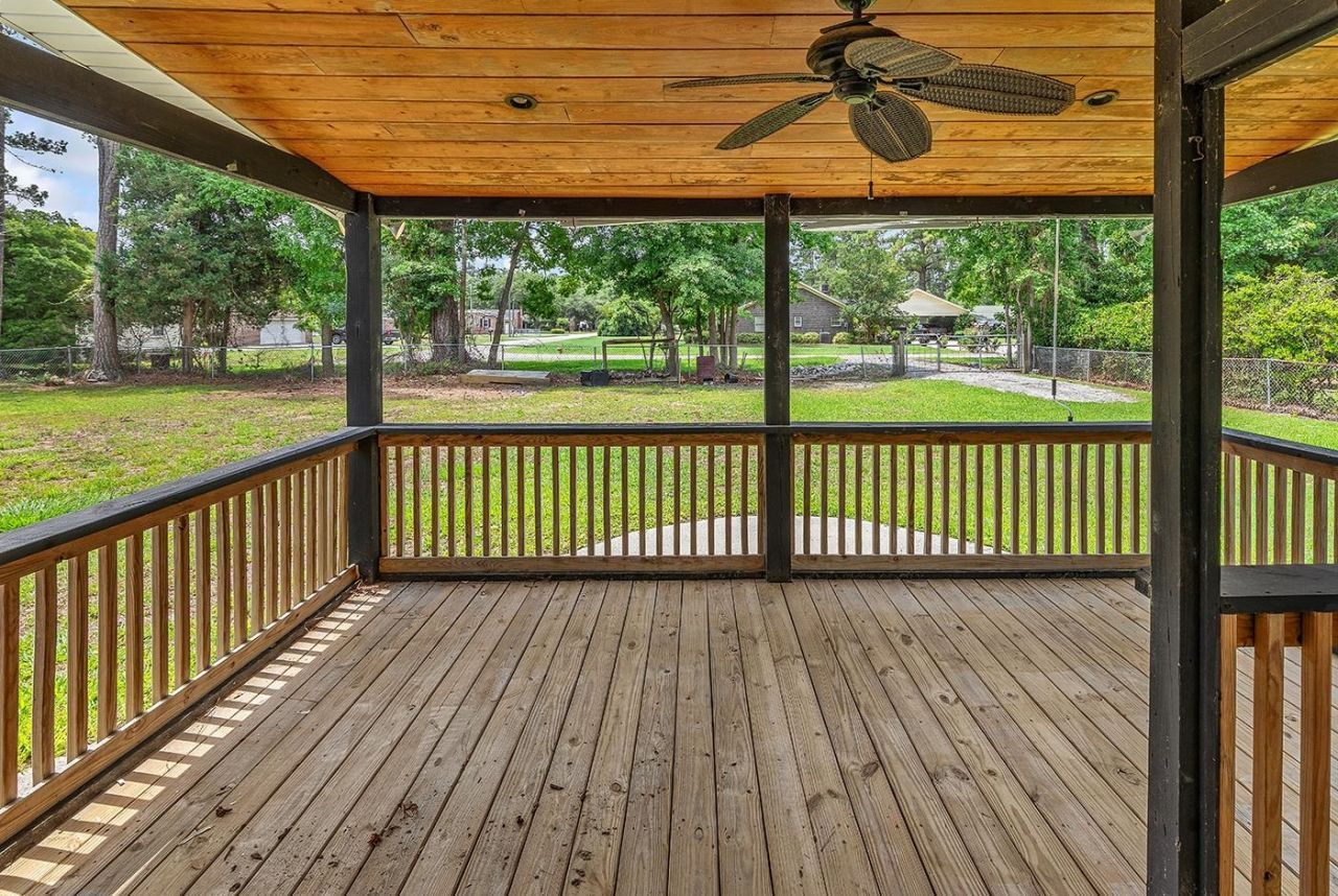 356 Lakewood Ave. Photo 33
