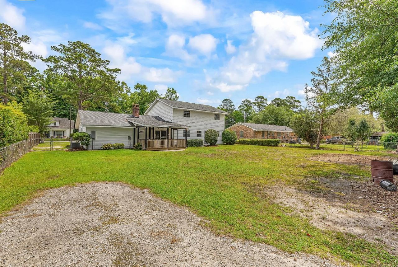356 Lakewood Ave. Photo 35
