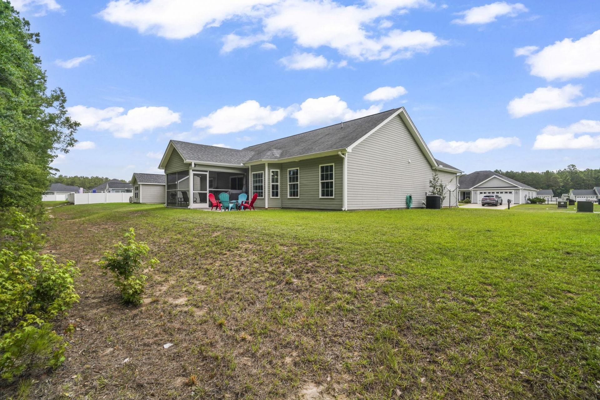 263 Macarthur Dr.  Photo 31