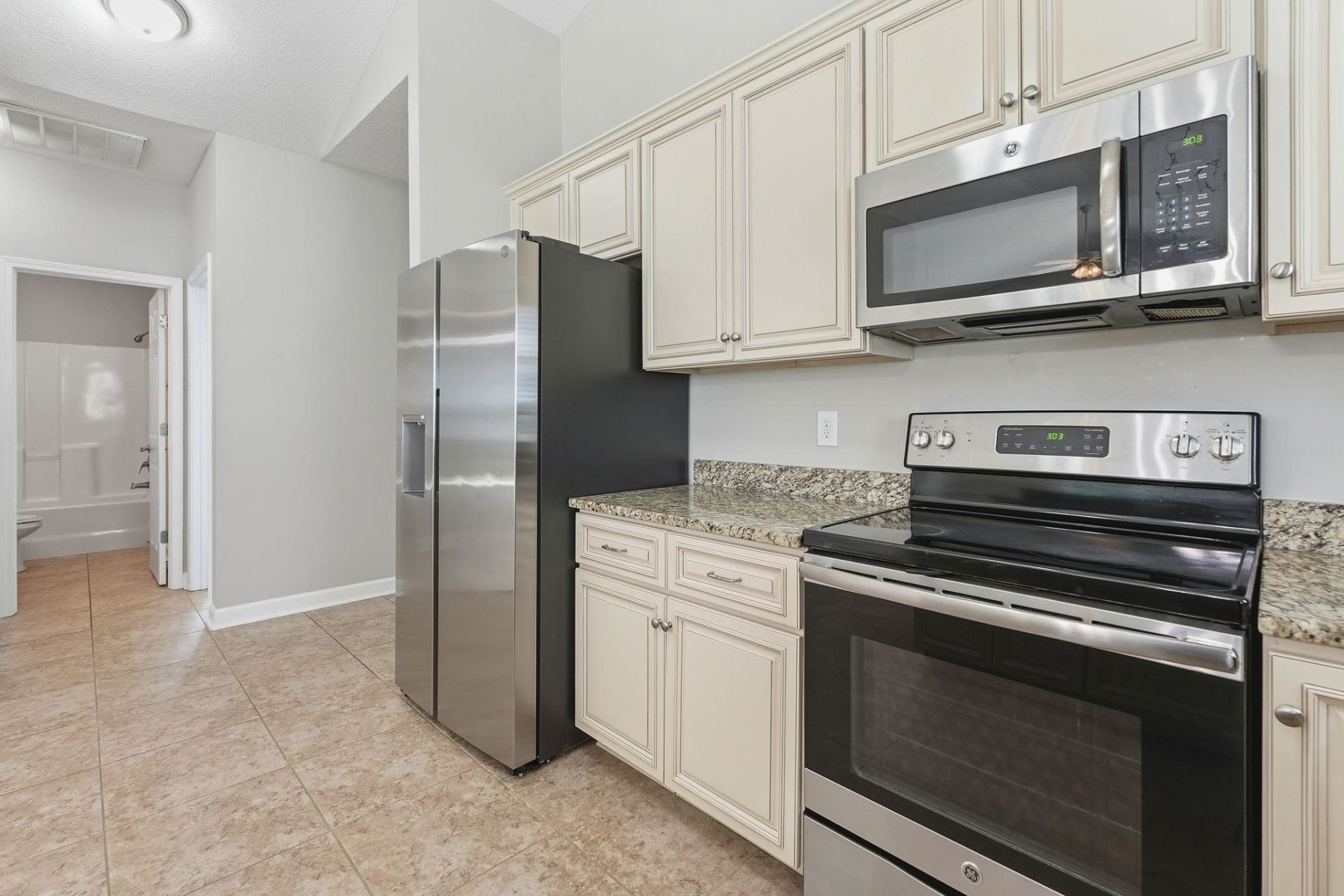 272 Palm Cove Circle  Photo 10