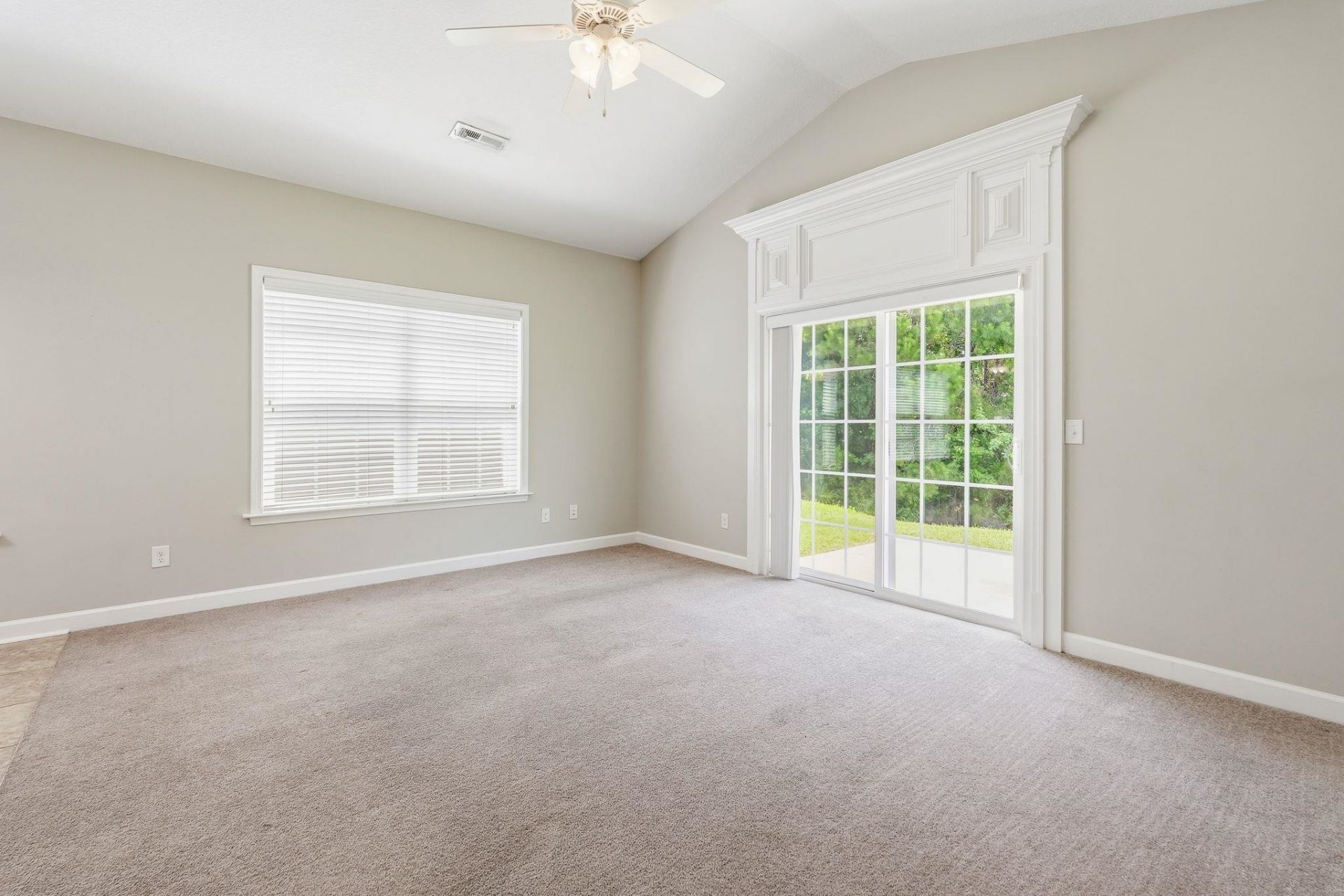 272 Palm Cove Circle  Photo 19