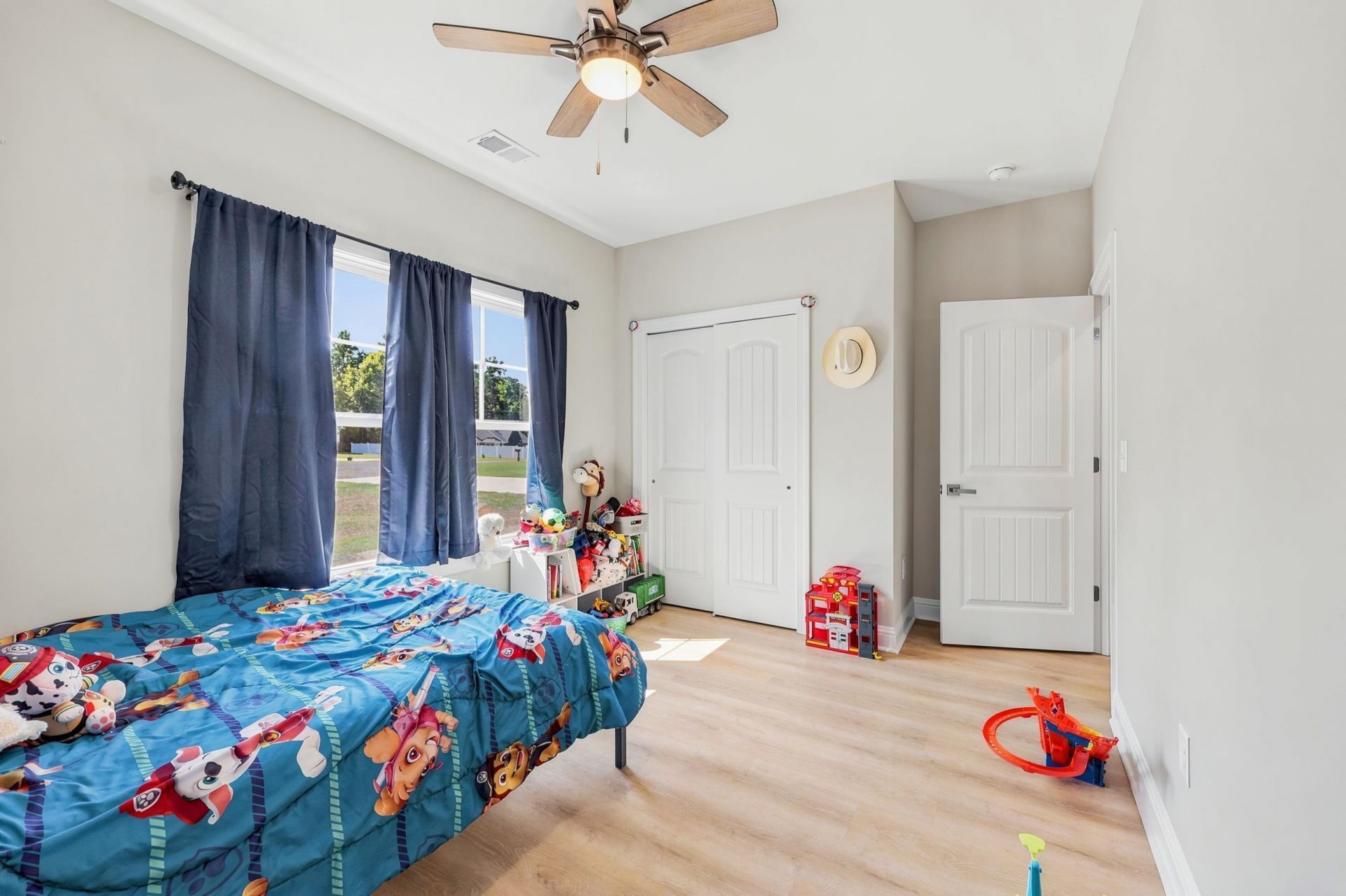 1900 Blue Bird Rd.  Photo 25