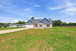 1900 Blue Bird Rd.  photo 4