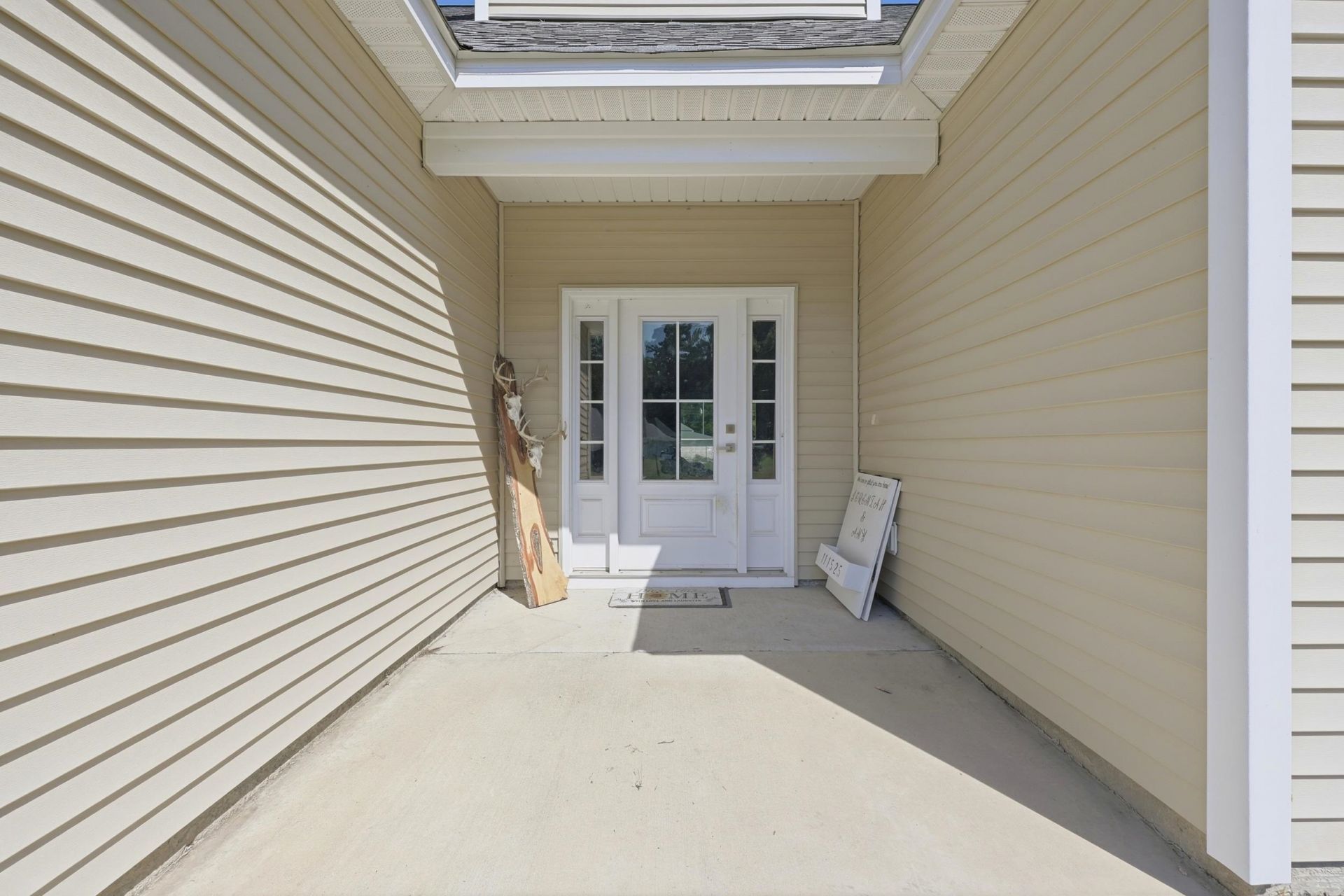 1900 Blue Bird Rd.  Photo 5