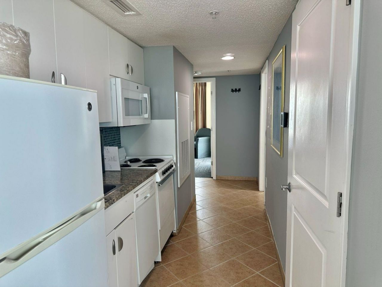 300 N Ocean Blvd.  Photo 10
