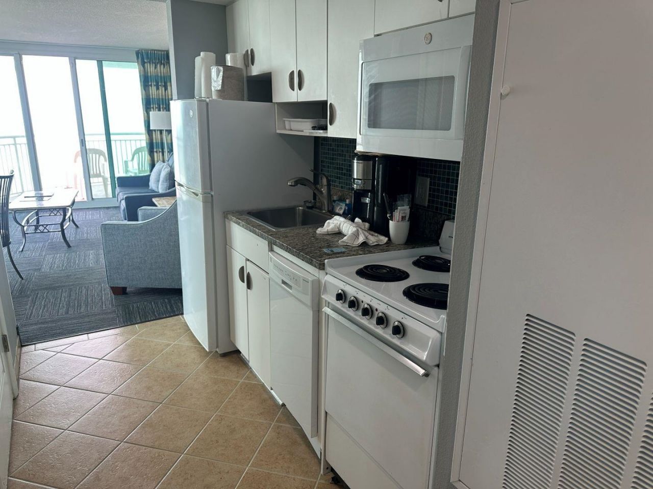 300 N Ocean Blvd.  Photo 11