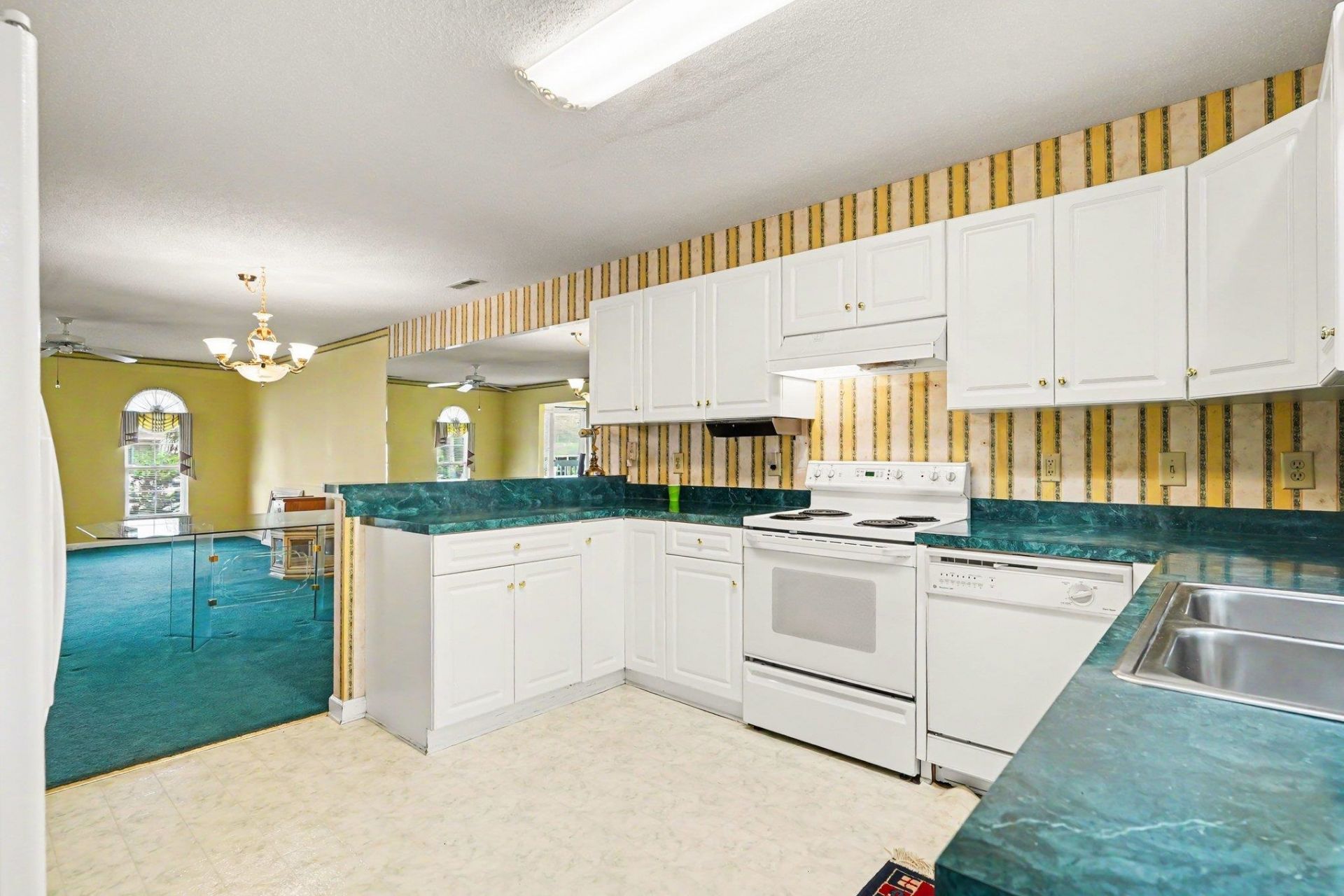 1460 Baldwin Ct.  Photo 13