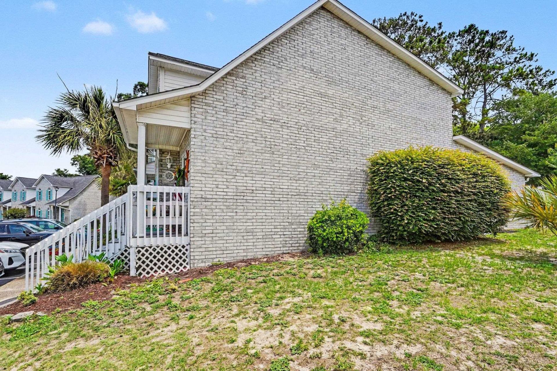 1460 Baldwin Ct.  Photo 5