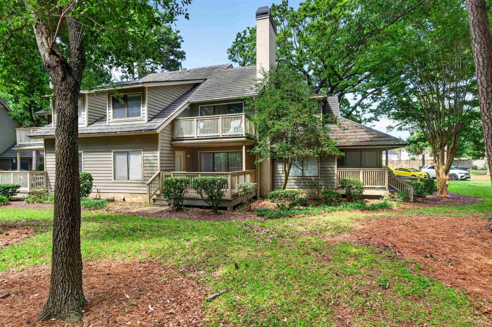 110 Hartland Dr. Photo 47